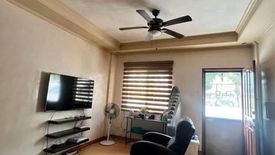 2 Bedroom Townhouse for rent in Talon Dos, Metro Manila