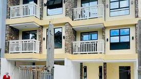 5 Bedroom Townhouse for sale in Bahay Toro, Metro Manila