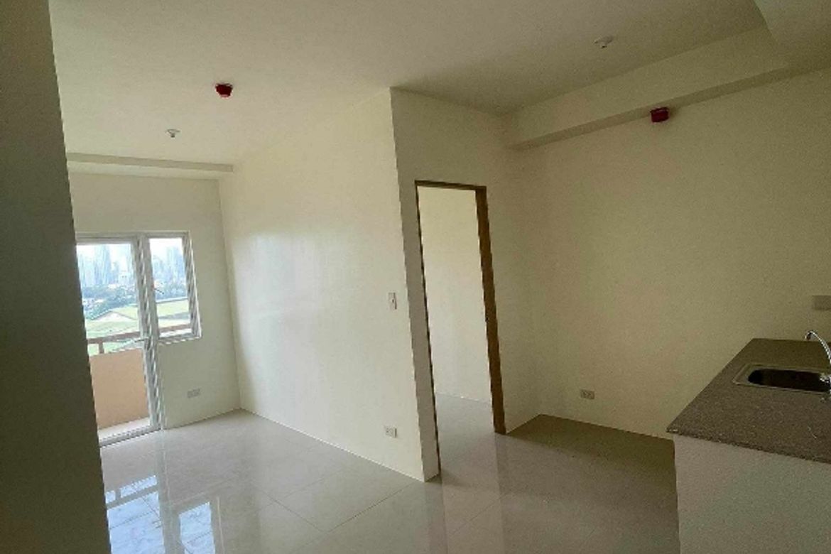 RFO Condo 2-BR Pet Friendly For Sale at Namayan, Mandaluyong City