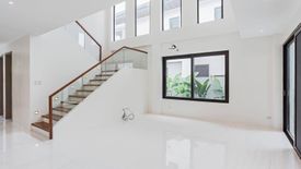 5 Bedroom House for sale in BF Homes, Metro Manila