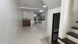 3 Bedroom Townhouse for sale in Concepcion Dos, Metro Manila