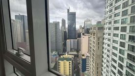 Condo for sale in Urdaneta, Metro Manila near MRT-3 Buendia