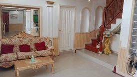 6 Bedroom House for rent in Ugong Norte, Metro Manila