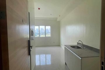 Condo for sale in Pio Del Pilar, Metro Manila near MRT-3 Magallanes, Makati, Metro Manila - Photo 2