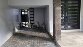 3 Bedroom House for rent in LOYOLA GRAND VILLAS, Ramon Magsaysay, Metro Manila near LRT-1 Roosevelt