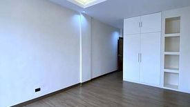 4 Bedroom Townhouse for rent in Urdaneta, Metro Manila near MRT-3 Buendia