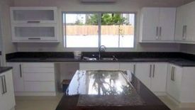 5 Bedroom House for rent in Forbes Park North, Metro Manila