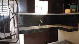 5 Bedroom House for rent in BF Homes, Metro Manila