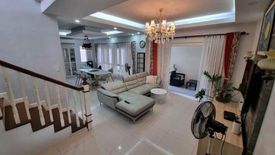 5 Bedroom House for rent in Moonwalk, Metro Manila