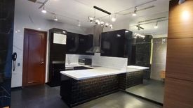 1 Bedroom Condo for sale in Poblacion, Metro Manila