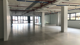 Office for rent in Poblacion, Metro Manila
