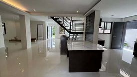 4 Bedroom House for rent in Moonwalk, Metro Manila