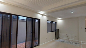 4 Bedroom House for rent in Phil-Am, Metro Manila near MRT-3 North Avenue