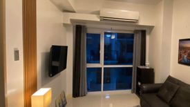1 Bedroom Condo for sale in Urdaneta, Metro Manila near MRT-3 Buendia