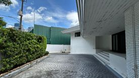 4 Bedroom House for rent in Ugong Norte, Metro Manila