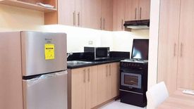 1 Bedroom Condo for sale in Salcedo Square, San Lorenzo, Metro Manila