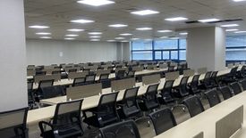 Office for rent in Poblacion, Metro Manila