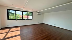 7 Bedroom House for sale in Pasong Tamo, Metro Manila