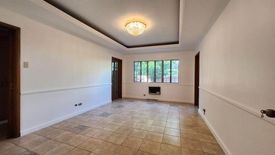 5 Bedroom House for rent in BF Homes, Metro Manila