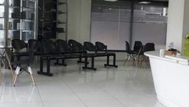 Shophouse for rent in Barangay 93, Metro Manila near LRT-1 Monumento