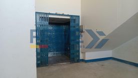 Warehouse / Factory for rent in 