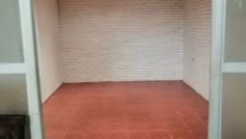 House for sale in Tejeros, Metro Manila