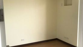 2 Bedroom Condo for rent in Brixton Place, Kapitolyo, Metro Manila near MRT-3 Boni