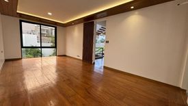 5 Bedroom House for sale in McKinley Hill, Metro Manila