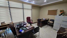 Office for rent in Paligsahan, Metro Manila