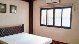 4 Bedroom House for rent in Tambo, Metro Manila