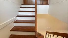 3 Bedroom House for rent in San Lorenzo, Metro Manila near MRT-3 Ayala