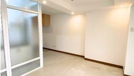 Office for rent in West Triangle, Metro Manila near MRT-3 Quezon Avenue
