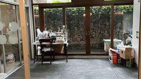 5 Bedroom House for rent in Caniogan, Metro Manila