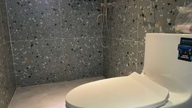 4 Bedroom House for sale in Moonwalk, Metro Manila