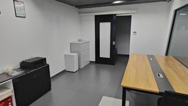 Office for rent in Bagumbayan, Metro Manila