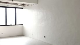 Office for rent in Phil-Am, Metro Manila near MRT-3 North Avenue