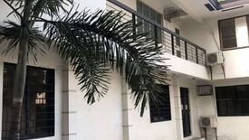 5 Bedroom House for rent in Blue Ridge A, Metro Manila