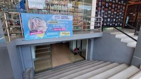 Shophouse for rent in Wack-Wack Greenhills, Metro Manila near MRT-3 Shaw Boulevard