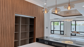 6 Bedroom House for sale in Cupang, Metro Manila