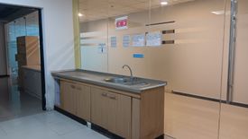 Office for rent in Barangay 76, Metro Manila near LRT-1 Libertad