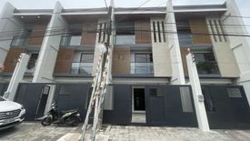 4 Bedroom Townhouse for sale in Batasan Hills, Metro Manila