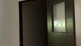 Office for rent in San Lorenzo, Metro Manila near MRT-3 Ayala