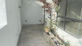 Shophouse for rent in Central, Metro Manila