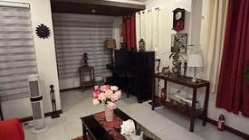 3 Bedroom Townhouse for sale in Kapitolyo, Metro Manila