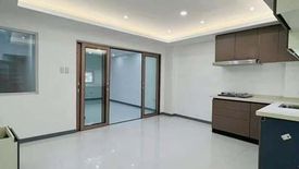 22 Bedroom Townhouse for sale in Tambo, Metro Manila