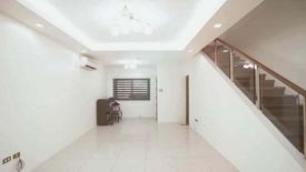 4 Bedroom Townhouse for sale in Sacred Heart, Metro Manila near MRT-3 Kamuning