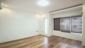 4 Bedroom Townhouse for sale in Sacred Heart, Metro Manila near MRT-3 Kamuning