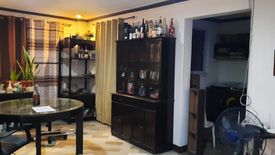 3 Bedroom Townhouse for sale in Kapitolyo, Metro Manila