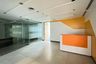 Office for rent in Urdaneta, Metro Manila near MRT-3 Buendia