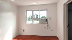 3 Bedroom Townhouse for sale in Pinyahan, Metro Manila